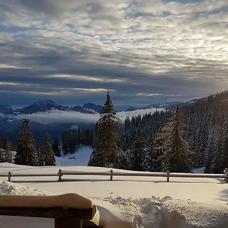 Loka At Raduha Loža Ljubljana